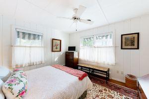 Town of dog-friendly home with fireplace & W/D - walk everywhere Apartments, Rehoboth Beach