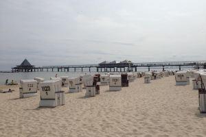 RESIDENZ-MEERESRAUSCHEN vacation apartment with sauna directly on the beach - pure relaxation, Ahlbeck