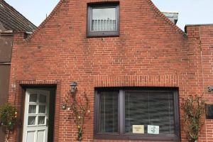 Small, cozy holiday home in a quiet location in the old town for 2-4 people, Friedrichstadt