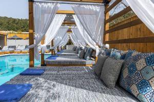 Skiathos Thalassa Cape, Philian Hotels and Resorts, Skiathos Town