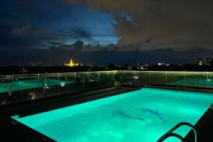 Hotel Royal Vista, Yangon