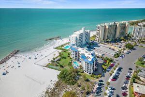 Newly Gorgeous Condo on St. Pete Beach. Apartments, St Pete Beach