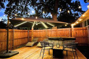 Cozy 4BR/2BA in, TX Hot Tub • Game Room • Near DFW Airport & Downtown, Irving