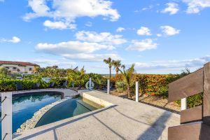 Stunning Views and Relaxation Oasis - Vintage Coastal Retreat Hotel, Cocoa Beach