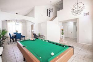 Chic Vegas House w/Game Room + BBQ, Las Vegas
