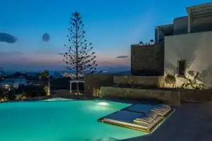 Arocaria Hotel, Mykonos City