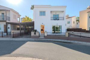 Villa Maria, Protaras