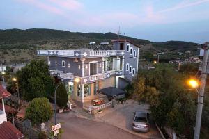 Villa Caca, Ksamil
