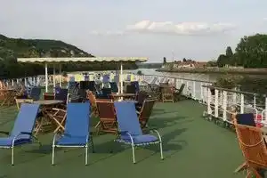 Hotelships Holland, Neuss