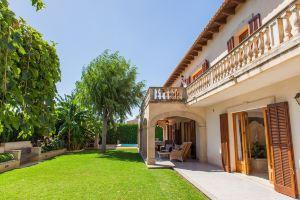 Villa Sa Coma - A Perfect Retreat for Your Dream Vacation!, S'Illot