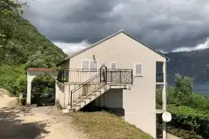 Two Bedroom Apartment with Amazing Views, Prcanj