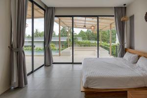 Tropical Peaceful Poolside Retreat by Sea N' Rent Hotel, Haad Yao