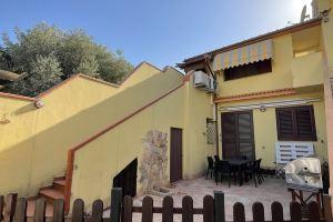 Cozy vacation home ideal for families Apartments, Capoterra