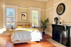 Downtown Gem - Walk to Beale, FedEx Forum & Live Music - Lower Unit Hotel, Memphis