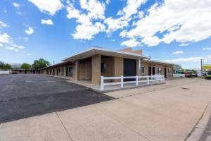The Golden Spurs Hotel, Panguitch