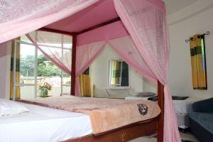 White House Riverside Retreat, Nallathanniya