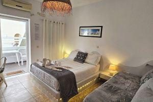 Room in Studio - Pleasure Room 2 by the Sea, Perissa