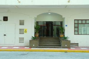 OYO 115 Sunshine Tower Hotel, Manama