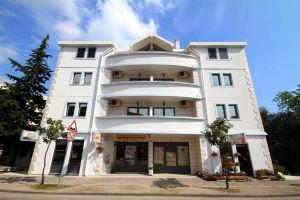 Yeshill Apart & Studio, Budva