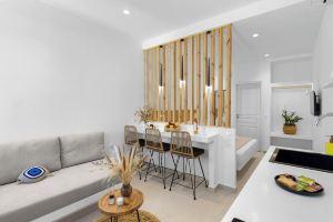 Plori Suite 1 Hotel, Naousa