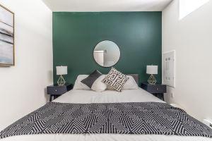 1BR | Lounge, Gym | | Sophari E Apartments, Bellevue