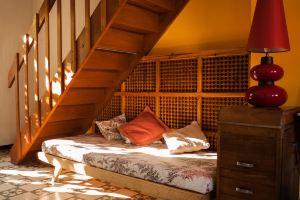 BEACH & CALANQUES 300yd away, COSY HOUSE 10min from the heart of, Wifi, Marseille