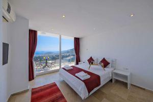 Villa Lumiere 3 Luxurious 5 bed Villa in Kiziltas With sea Views, Kalkan