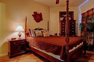 River Safari Ic303 in Hotel, New Braunfels