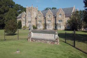 Family & Pet-Friendly Retreat in: Near Top Attractions, Groups Welcome! Hotel, Memphis