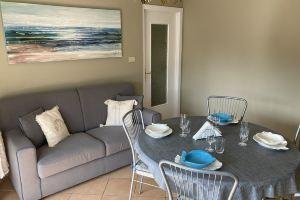 Magnificent relaxation, between sea and quiet Hotel, Loano