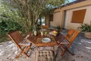 Beach front Holiday Home Villa Radanovic with Pool and Kotor Bay Sea View, Dobrota