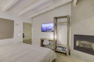 Brand New Boutique Stay -, Heavenly, Beach - South Lake Chalet #9, Stateline