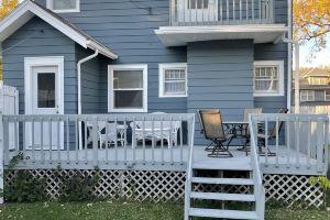 Charming 3 bed 1 bath home. 1 block to St. Mary's. 10 min walk to Mayo downtown. Apartments, Rochester