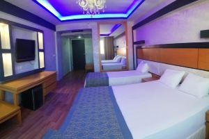 Ünaten Hotel, Izmir