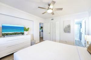 Boca Waterfront • Walk to Beach • Pool & Hot Tub • Gym • Parking Hotel, Boca Raton
