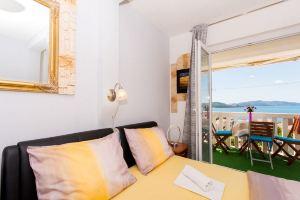 Villa Stil - One Bedroom Apartment with Balcony and Sea View 104, Trogir