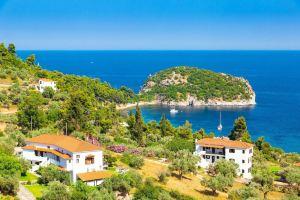 Michaels Cottage Large Private Pool Walk to Beach Sea Views A C - 2828, Stafylos