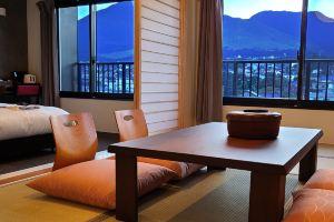 Spa Hotel TSURUMI, Beppu
