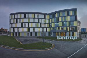 HomeBridge Hotel Apartments, Baku