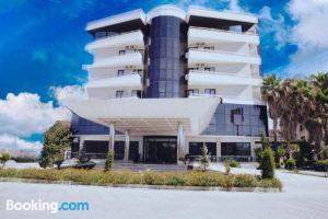 Hotel Continental, Durres