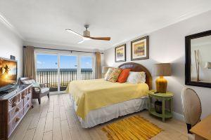 Luxury Beachfront,, Stunning Views, Private Wrap-Around Balcony Hotel, Clearwater Beach