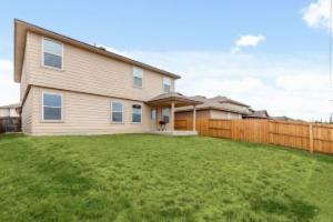 Spacious 5 Bedroom-SeaWorld/Lackland Family Retreat, San Antonio