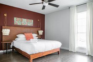 WanderJaunt - Apts Off South Congress Hotel, Austin
