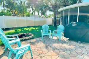 Comfortable home with King bed suite - close to Beach! Apartments, Boca Raton