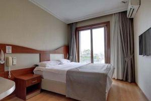 Hotel Elegances, Bursa