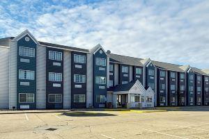 Red River Lodge, Fargo