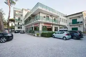 Albergo le Giraffe, Marina di Pietrasanta