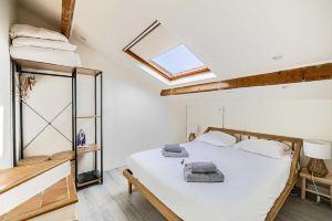 Charming Apartment Heart of Suquet Neighborhood, Cannes