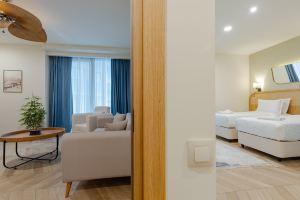 MiraMar Luxury Residences Apartments, Batumi