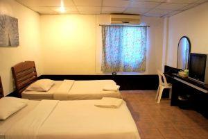 Flashpackers Hotel, Phi Phi Island
